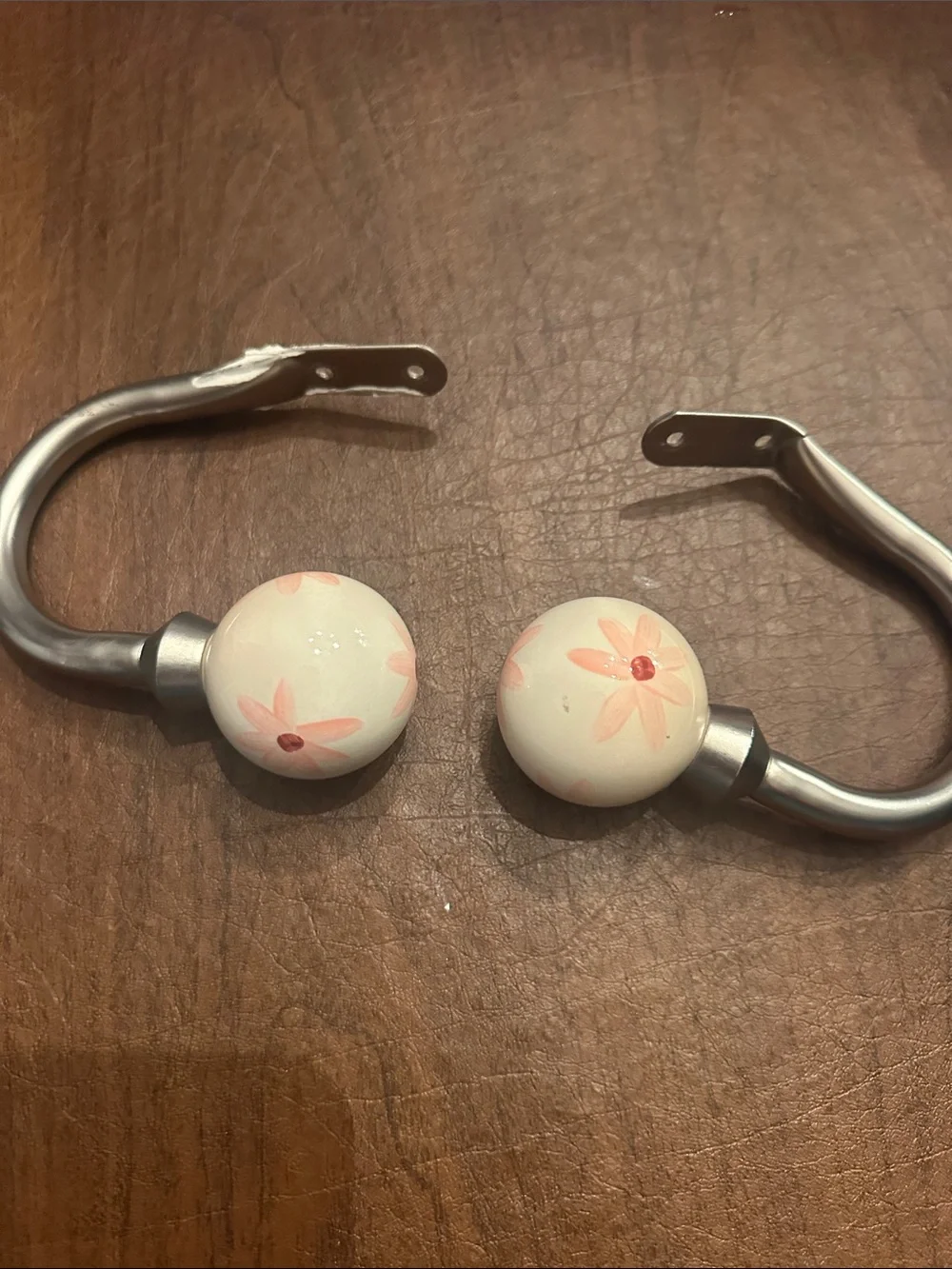 Ceramic Floral Tieback Hooks in White and Peach
